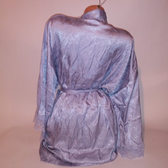 Victoria Secret Sleepwear Lingerie Robe Kimono Floral Blue Lace Trim Luxe Collec - Picture 8 of 12